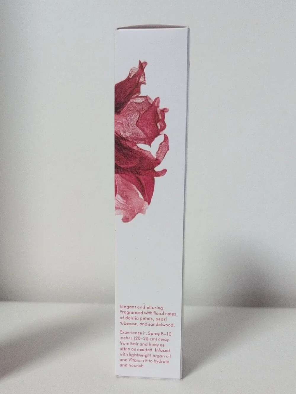 Moroccanoil Dahlia Rouge Fragrance Mist - Pink and Red Accents - Picture 7 of 8